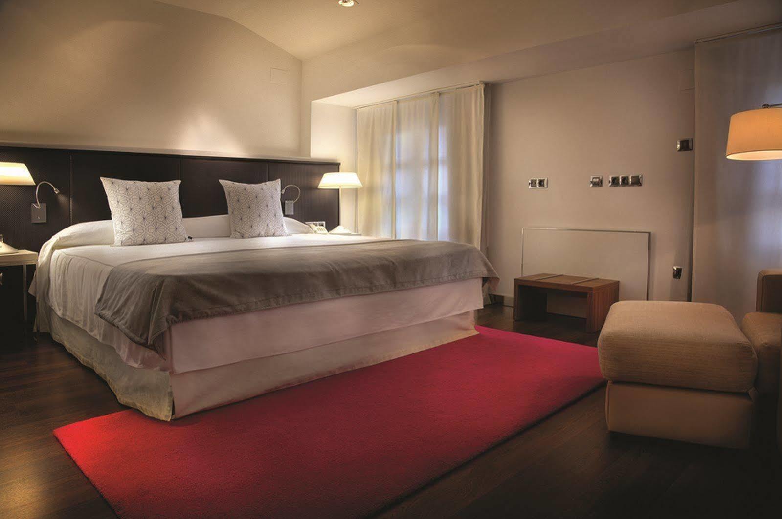 San Ramon Del Somontano Hotel Barbastro Room photo